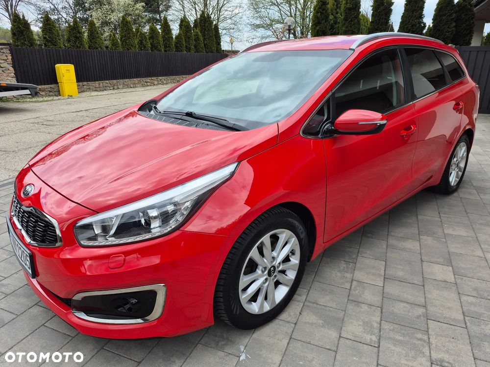 Kia Ceed - 14