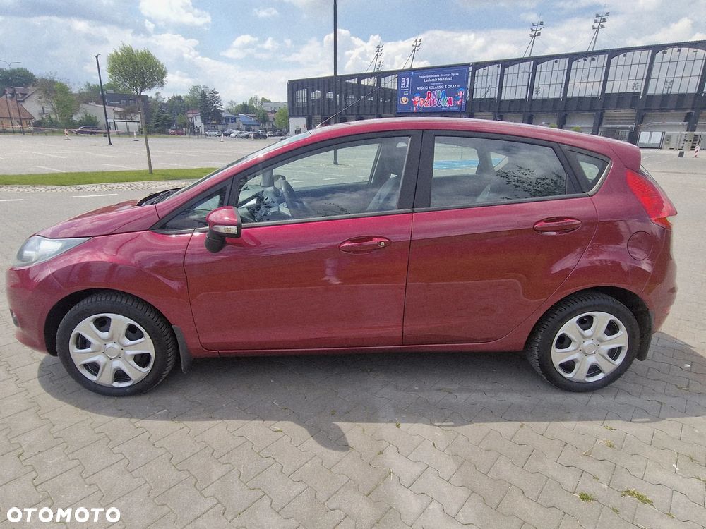 Ford Fiesta 1.3 Trend - 4