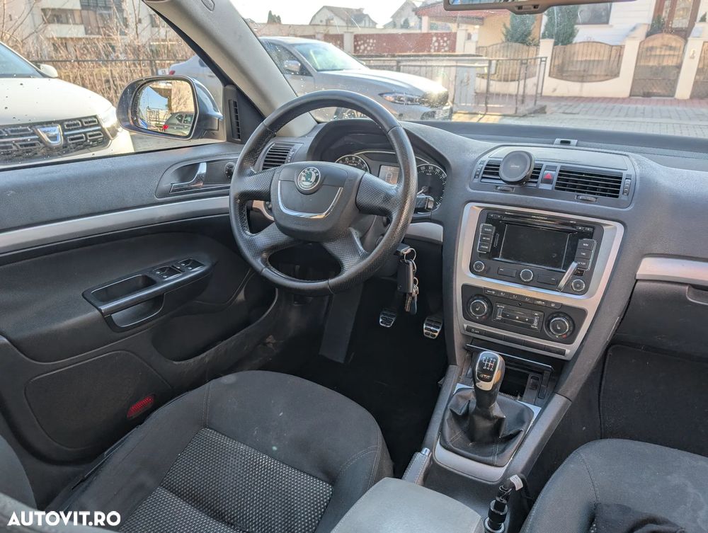 Skoda Octavia 2.0 TDI DPF Elegance 4x4 - 5