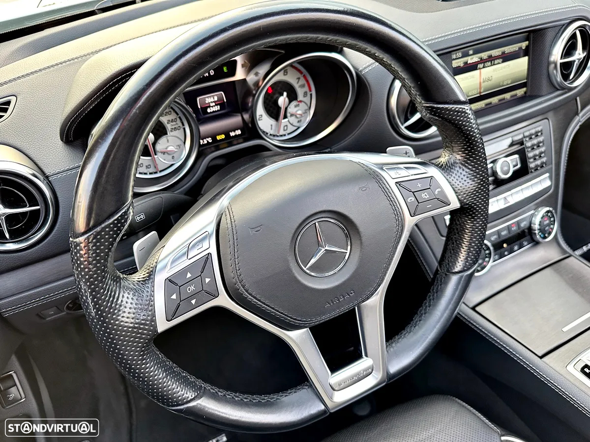 Mercedes-Benz SL 350 Standard - 12