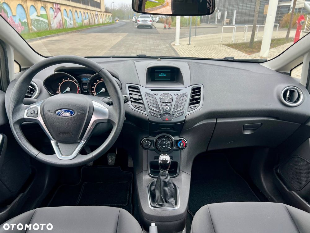 Ford Fiesta - 11