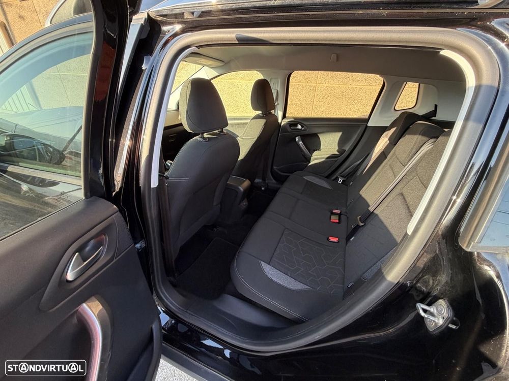 Peugeot 2008 1.6 BlueHDi Style - 10