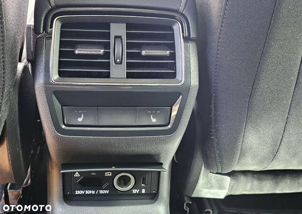 Skoda Karoq 2.0 TDI SCR 4x4 Ambition DSG - 24