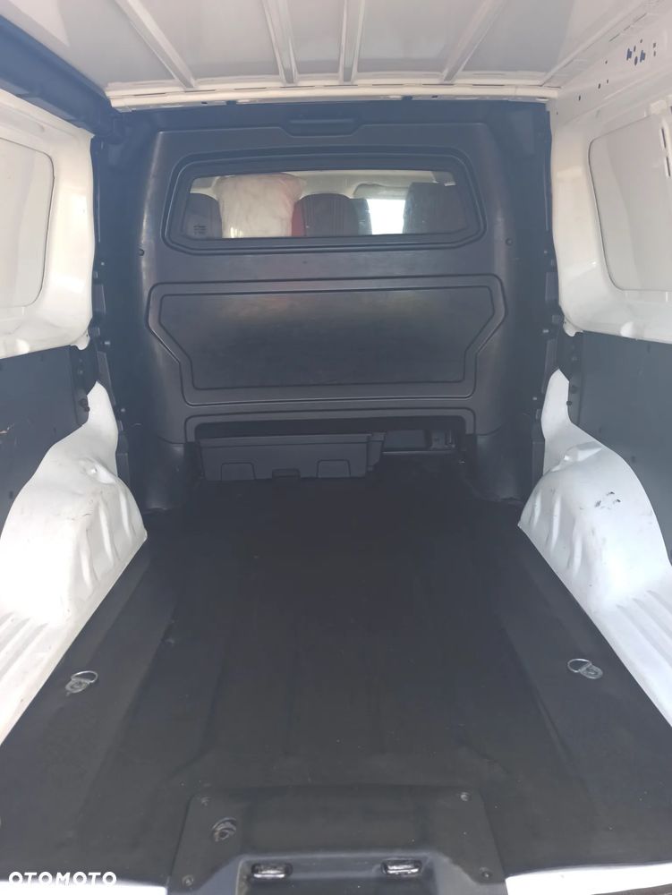 Opel Vivaro - 18