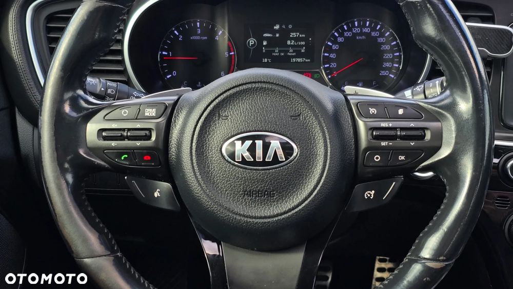 Kia Optima 1.7 CRDi XL - 12