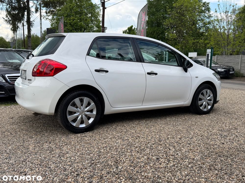 Toyota Auris 1.33 VVT-i Life - 21