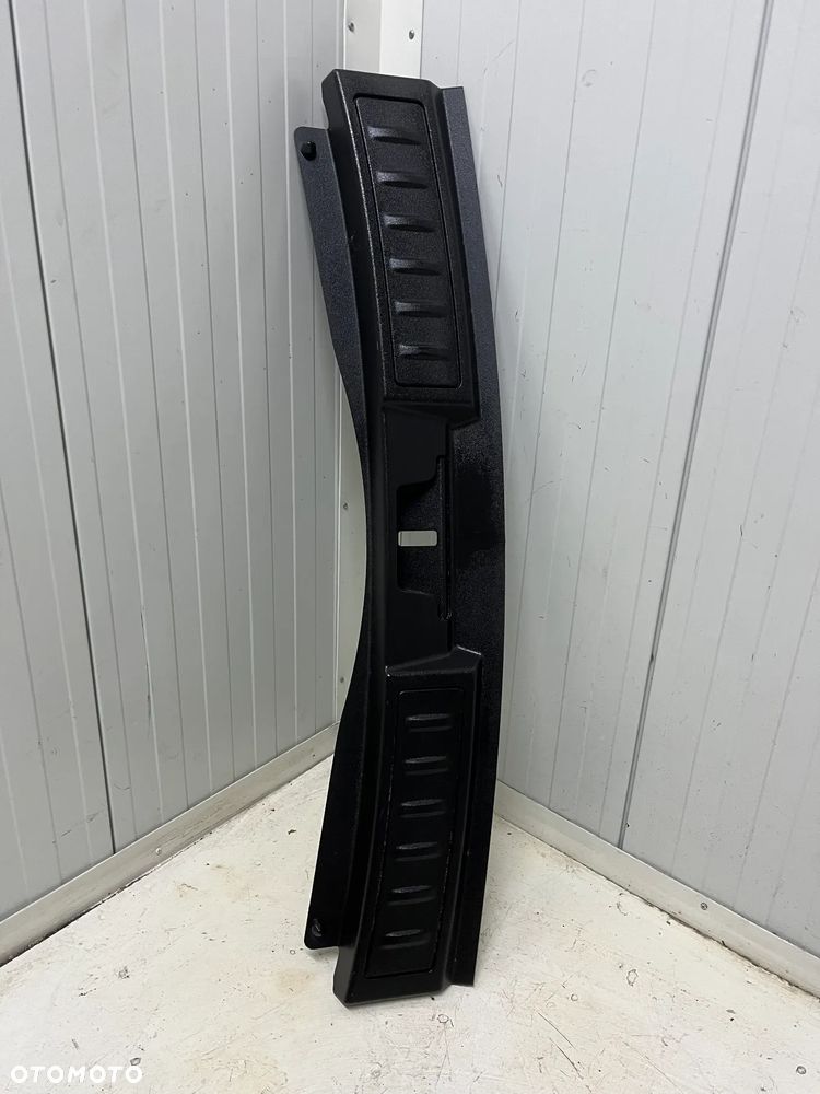 RANGE ROVER EVOQUE L551 OSŁONA PROGU BAGAŻNIKA - 3