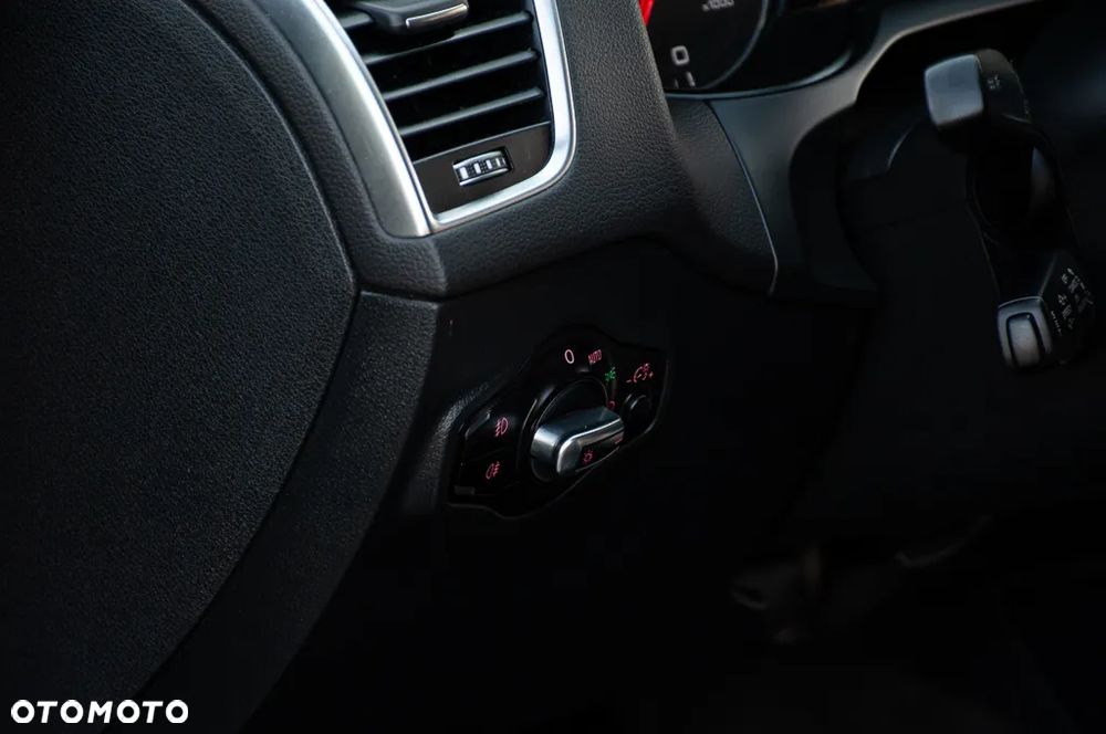 Audi Q5 2.0 TDI Sport - 37