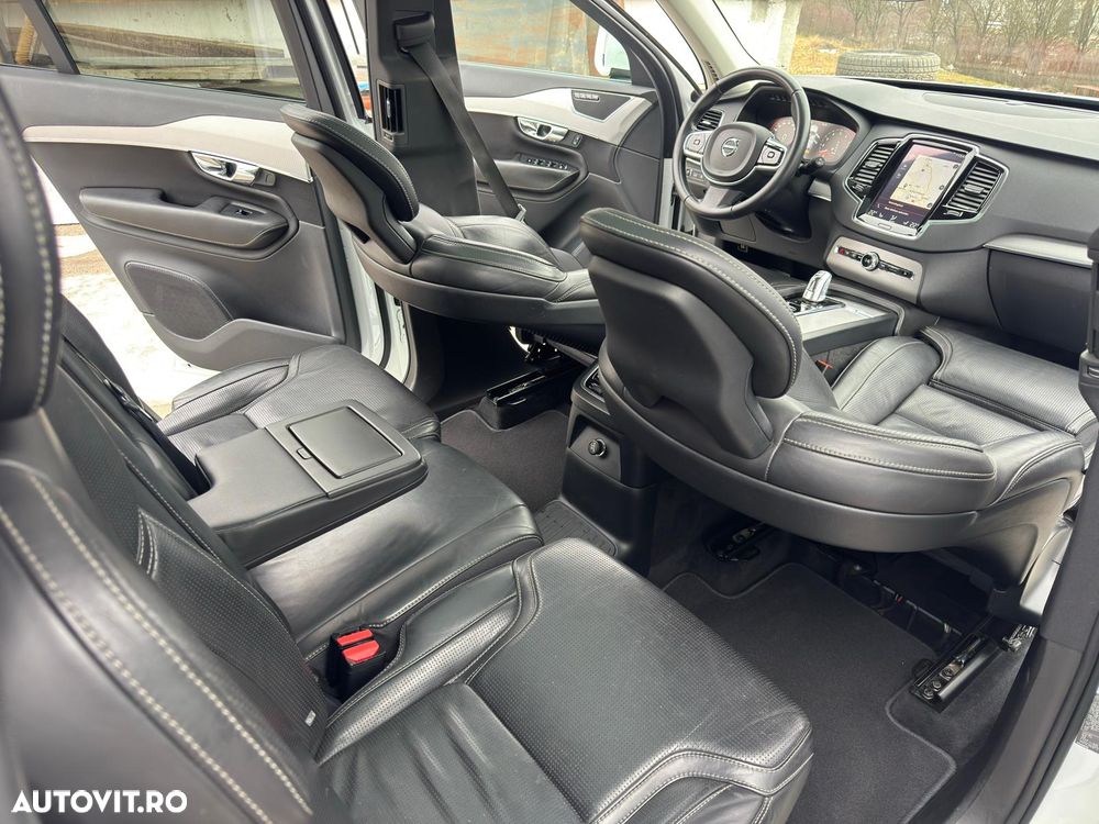 Volvo XC 90 T8 AWD Recharge Geartronic Inscription Edition - 18