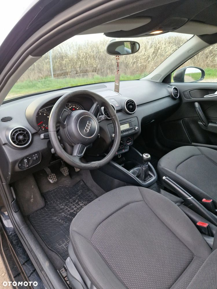 Audi A1 3-drzwiowe 1.2 TFSI Attraction - 9