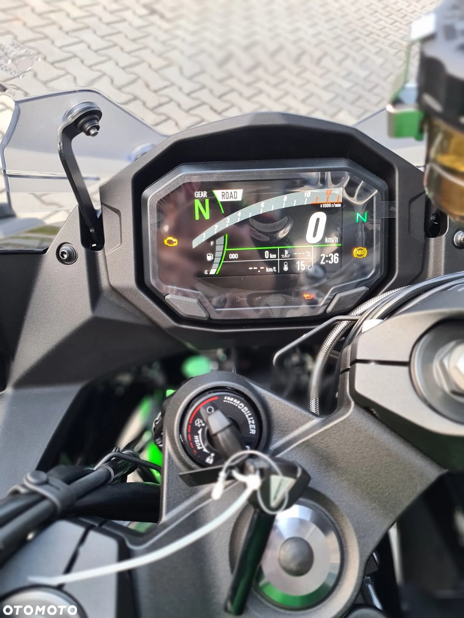 Kawasaki Ninja 1000 SX - 10