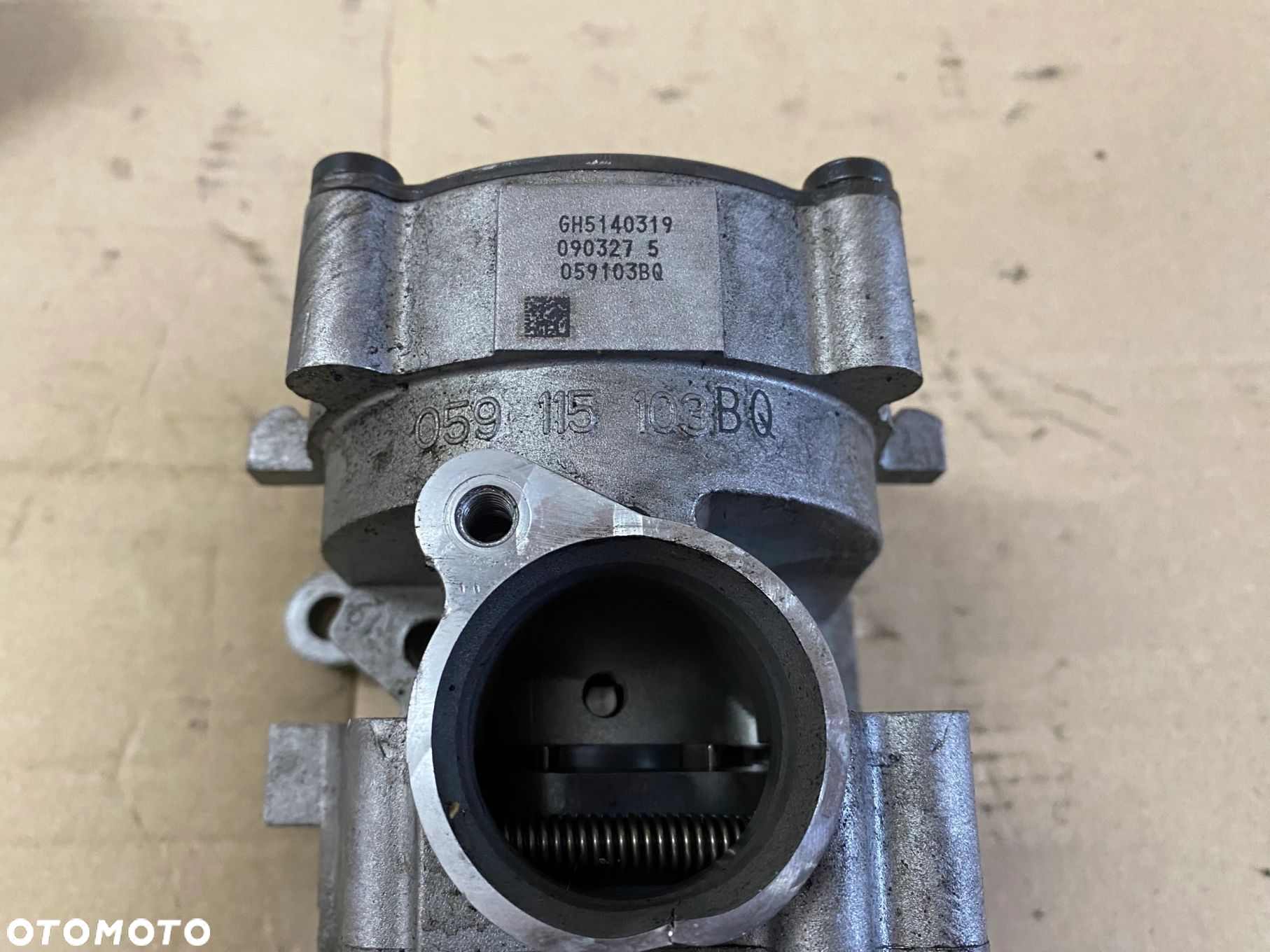 POMPA OLEJU AUDI A4 A5 A6 Q7 TOUAREG 3.0 TDI 059115103BC - 4
