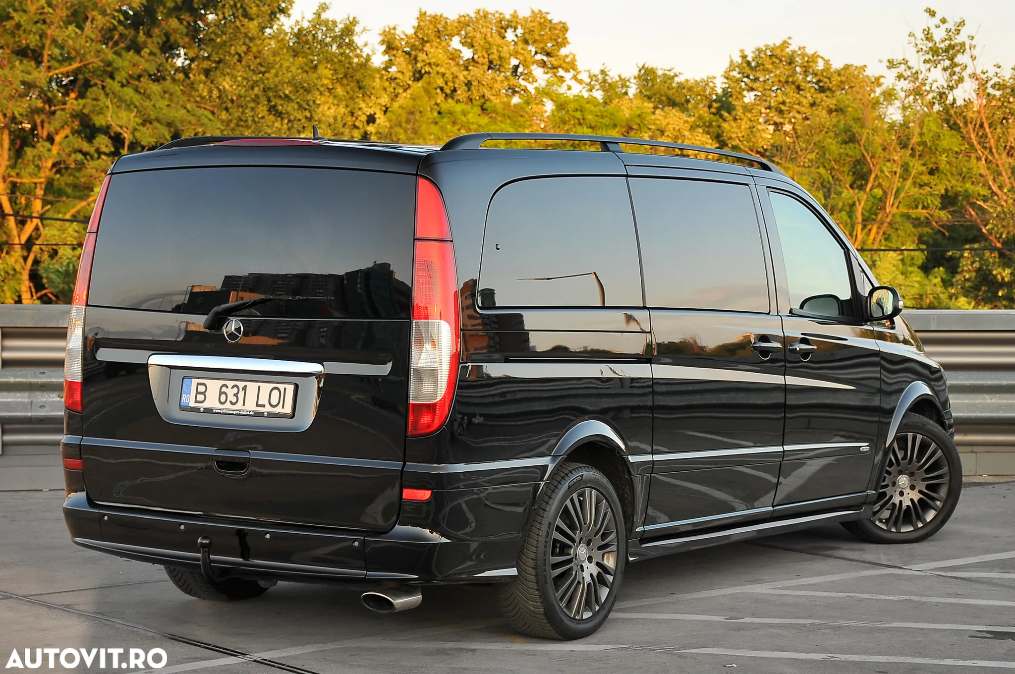 Mercedes-Benz Viano 3.0 CDI Lang Automatik X-CLUSIVE DPF - 8