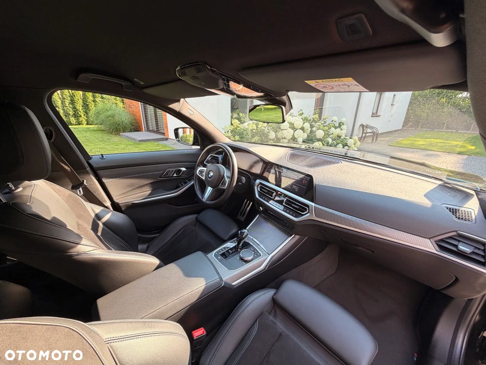 BMW Seria 3 330i xDrive M Sport sport - 11