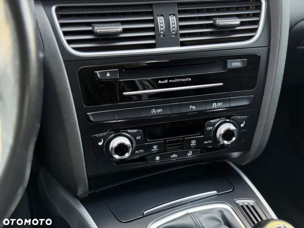Audi A4 Avant 2.0 TDI DPF clean diesel quattro Ambiente - 13