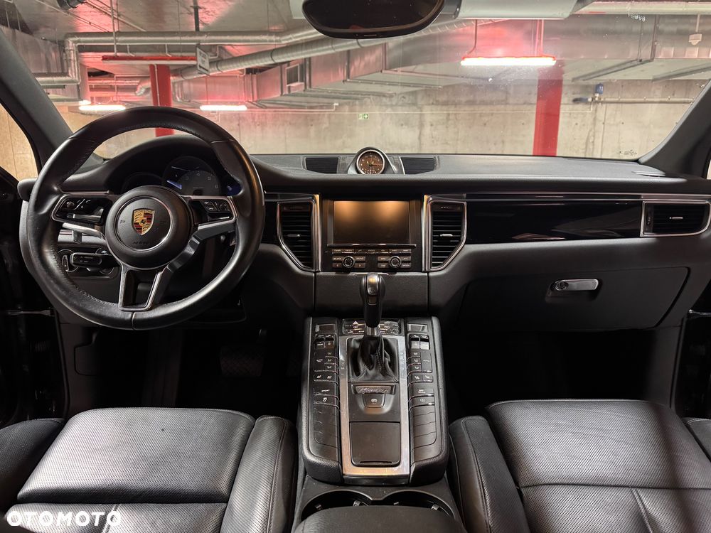 Porsche Macan S - 15