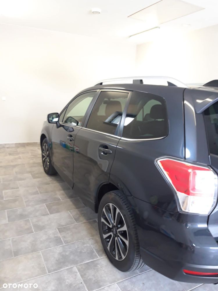 Subaru Forester 2.0 XT Sport Lineartronic - 8