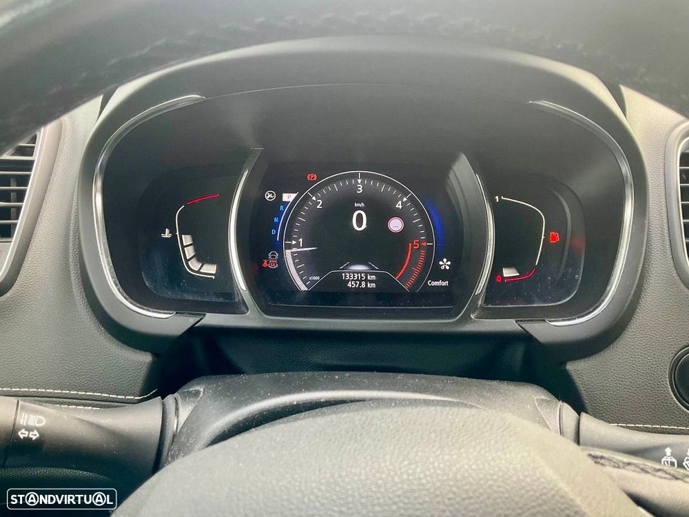 Renault Grand Scénic 1.6 dCi Bose Edition EDC SS - 9