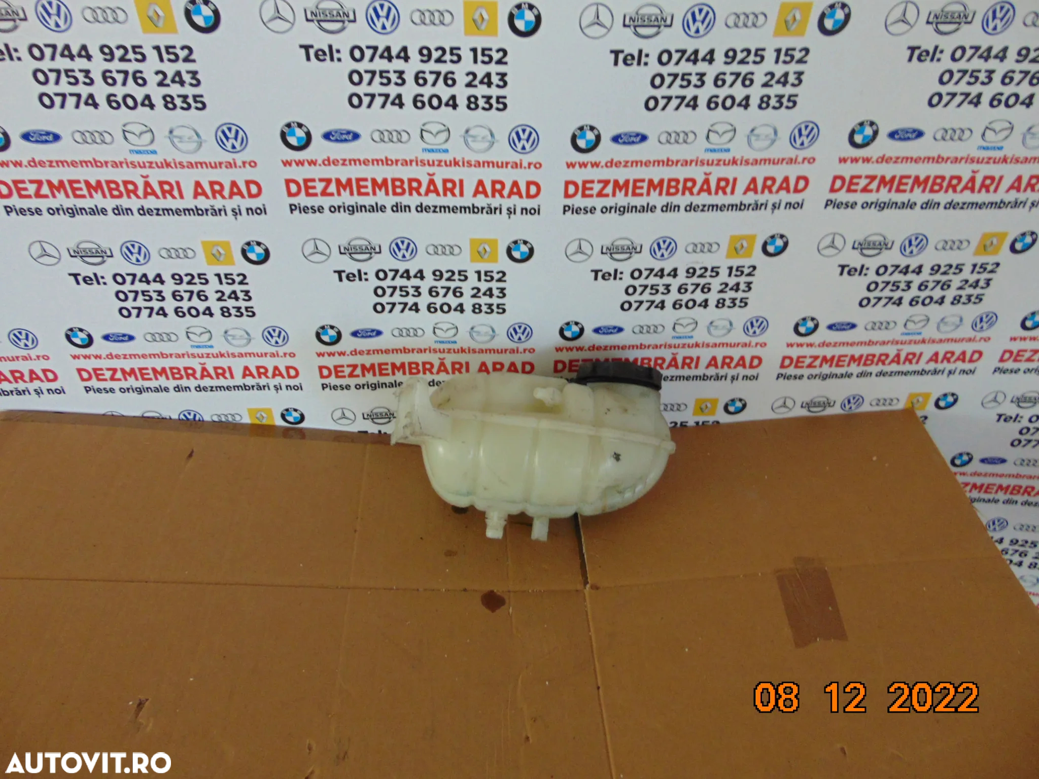 Vas BMW F20 21 f22 F23 vas antigel stropgel apa expansiune dezmembrez bmw f20 facelift - 3