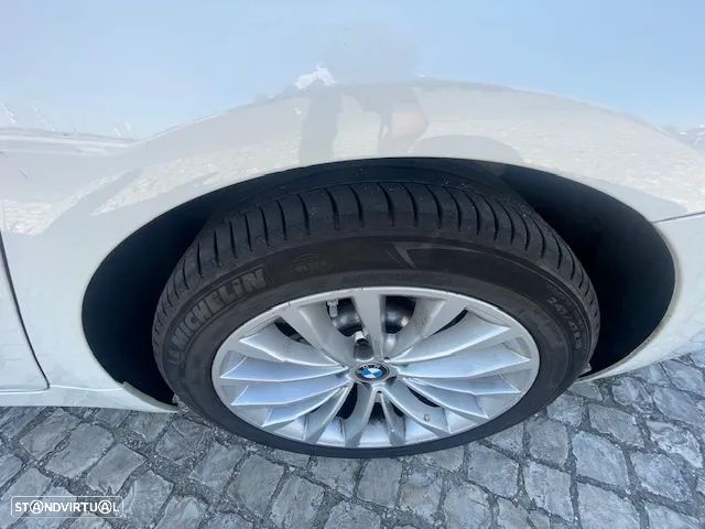 BMW 520 d Line Luxury Auto - 19