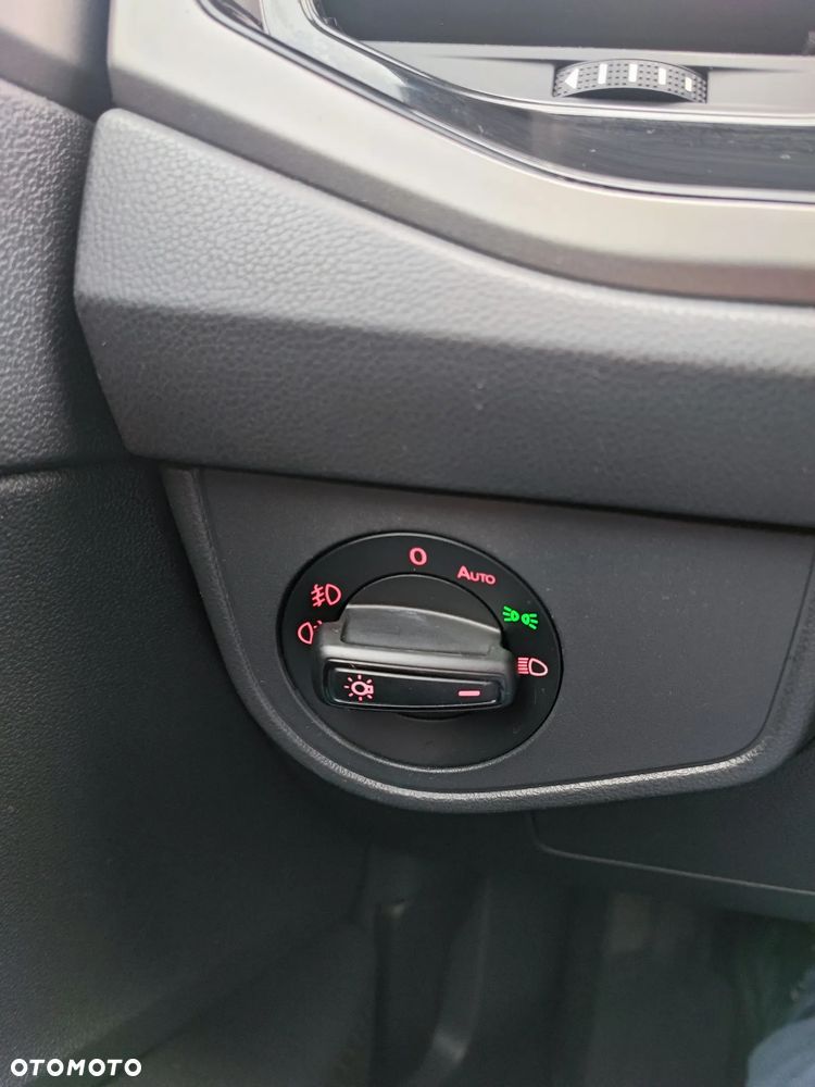 Volkswagen Polo 1.0 Comfortline - 15