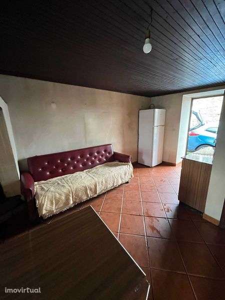 Casa de aldeia - 22 kms da cidade - Grande imagem: 5/12