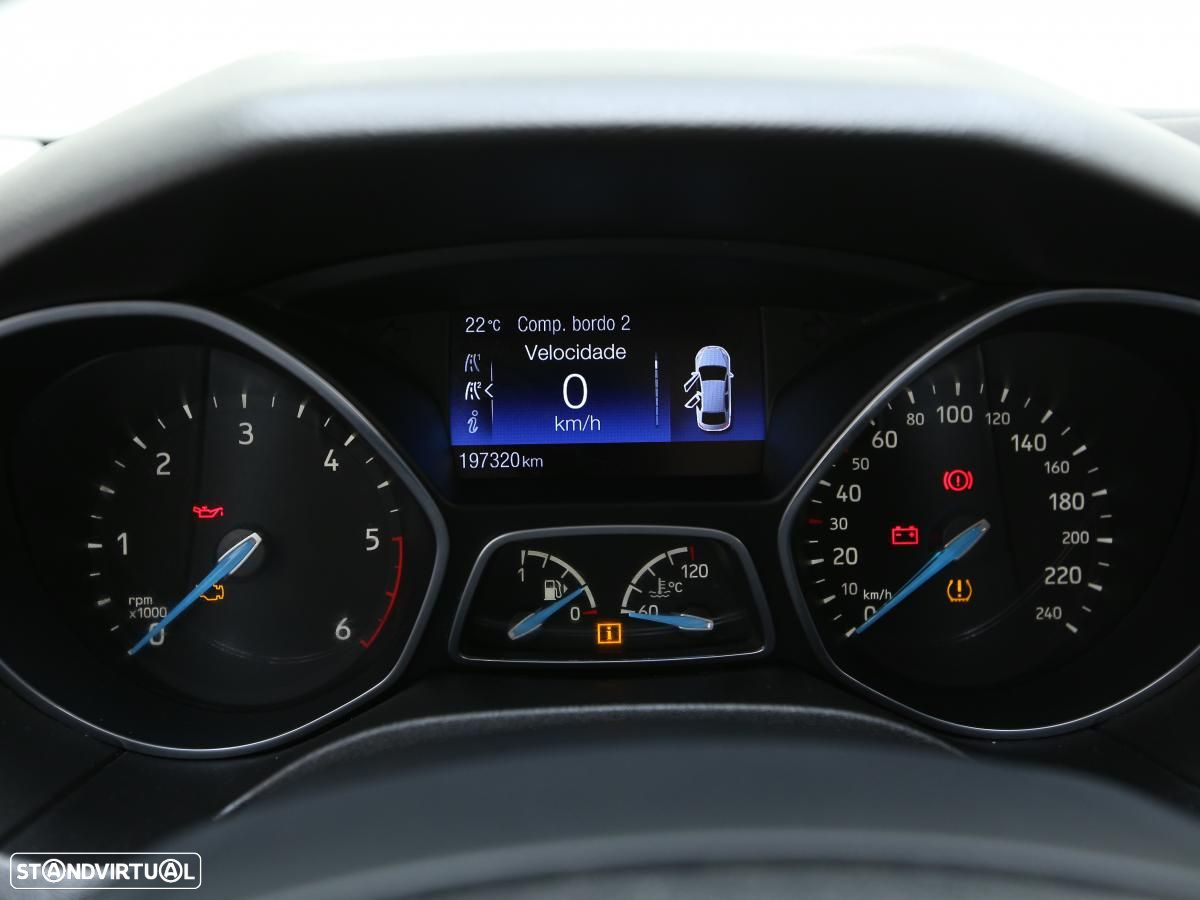 Ford Focus - 20