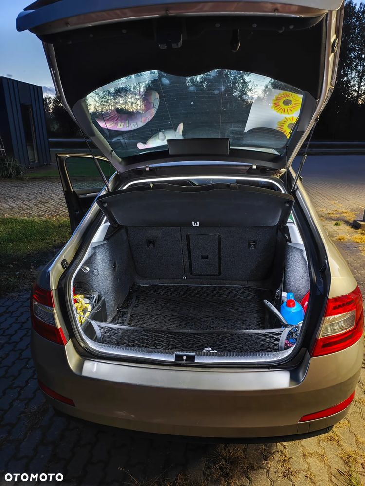 Skoda Octavia 1.4 TSI Ambition - 13