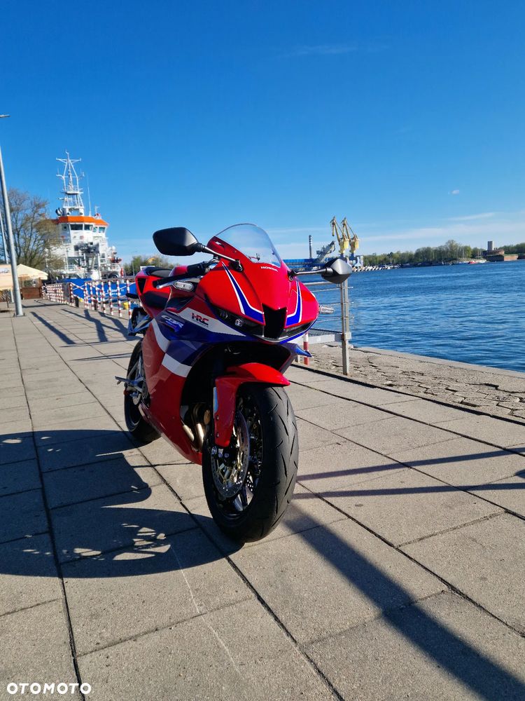 Honda CBR - 4