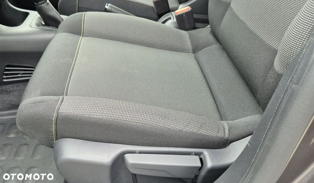 Citroën C3 1.2 PureTech Plus - 12