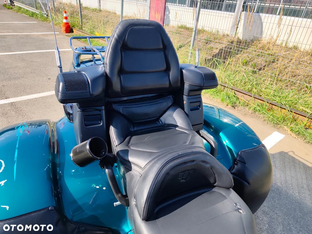 Honda GL - 28