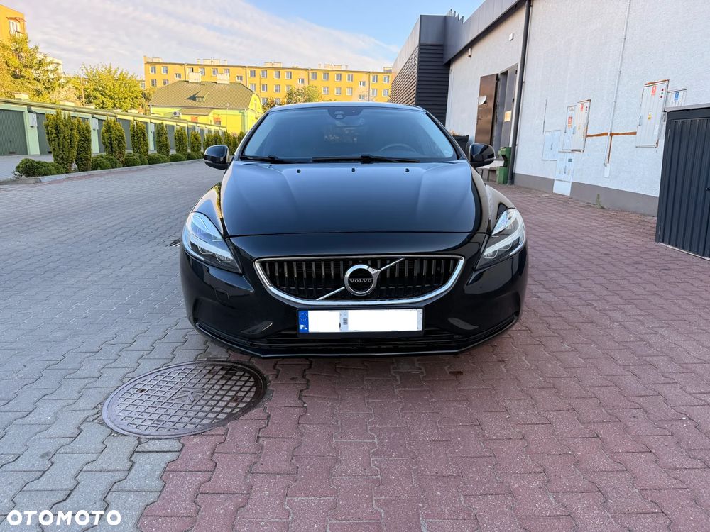 Volvo V40 T2 Drive-E Momentum - 11