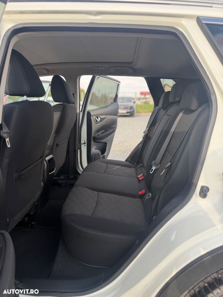 Nissan Qashqai - 22