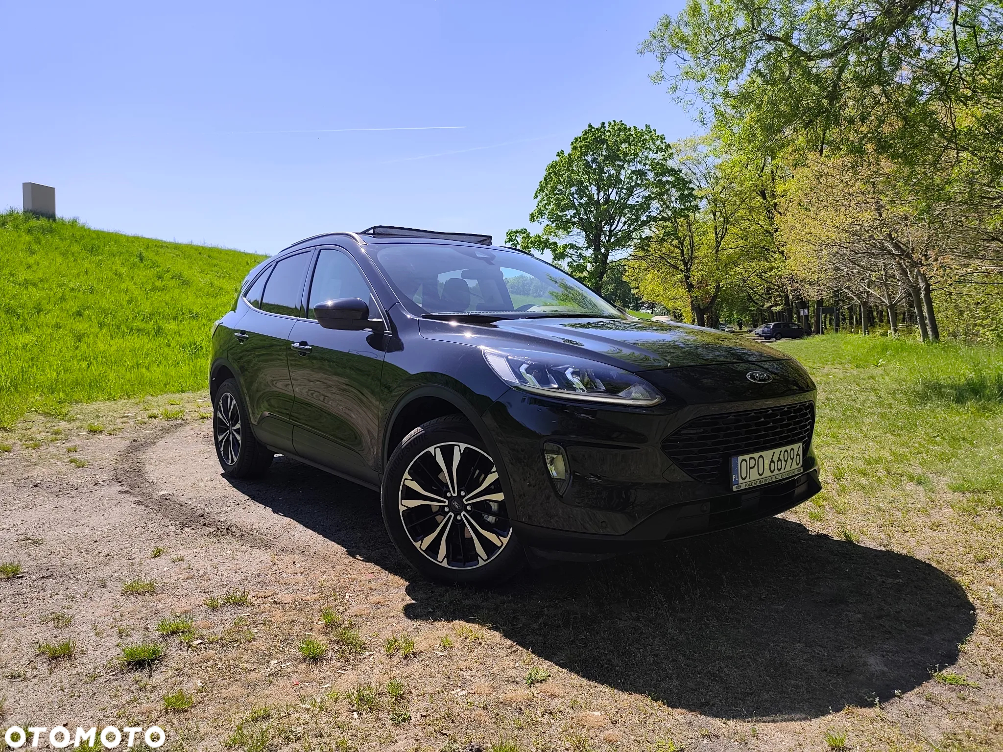 Ford Escape 2.0 EcoBoost AWD Titanium - 22