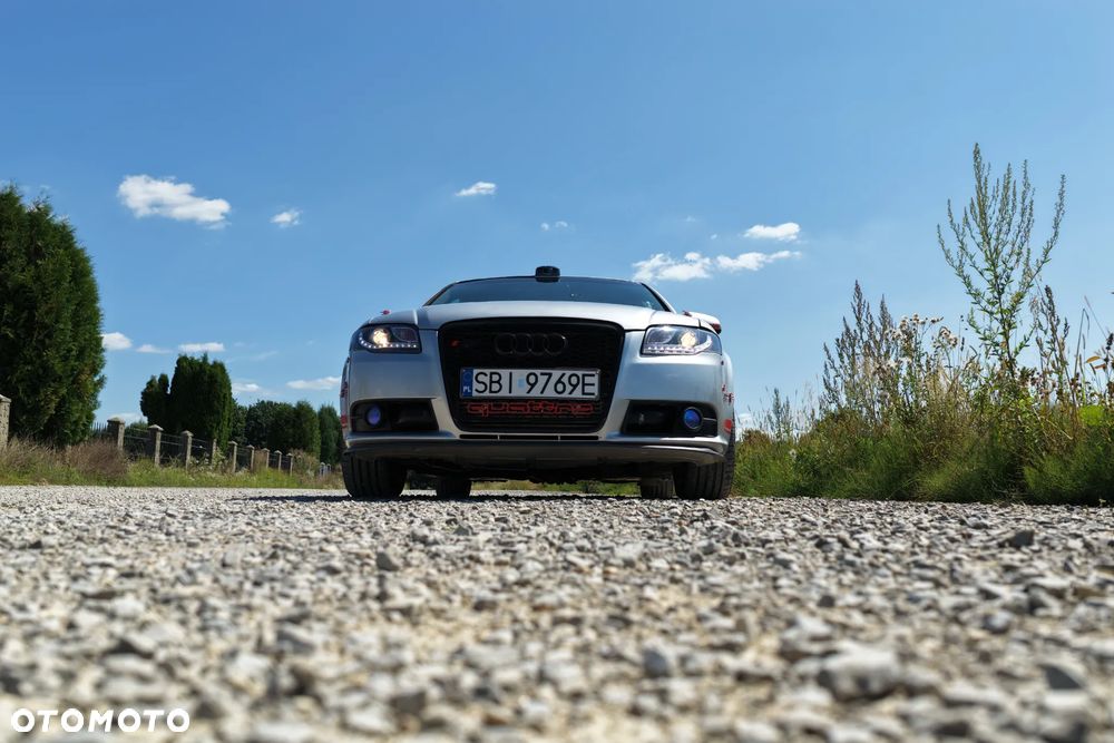 Audi A4 ver-1-8t-quattro - 18