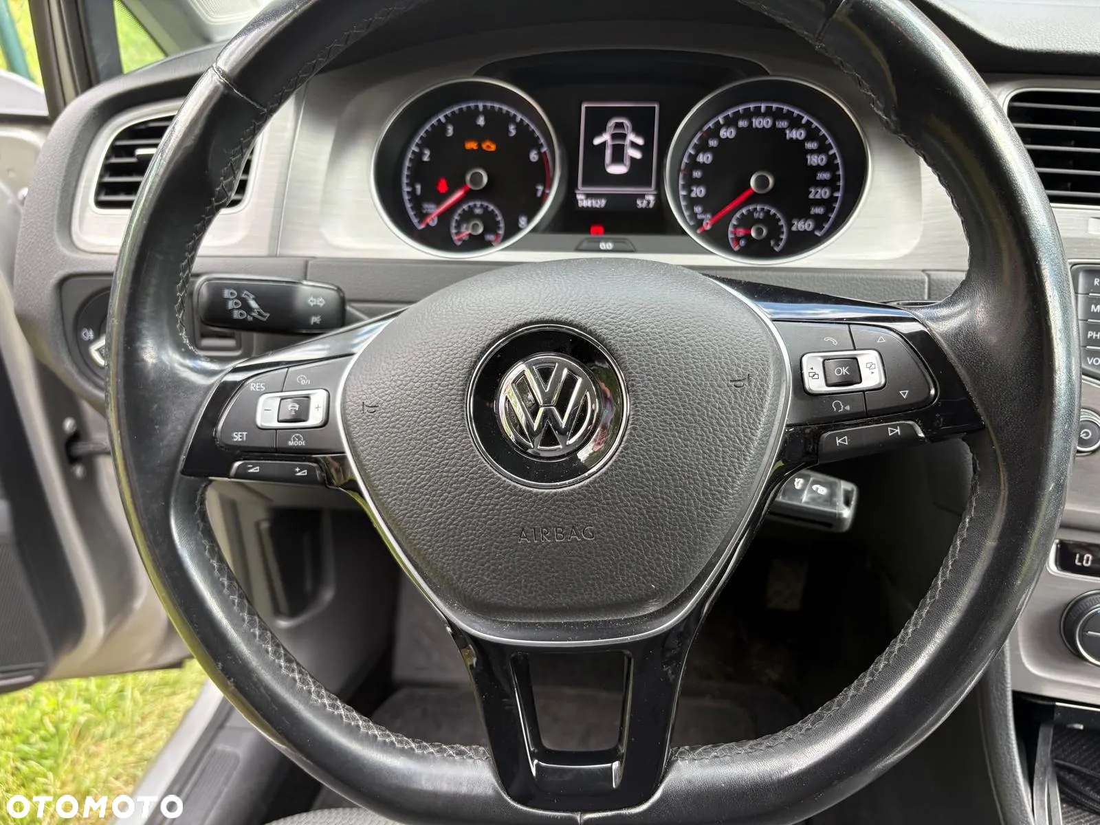 Volkswagen Golf 1.2 TSI BlueMotion Technology Comfortline - 10