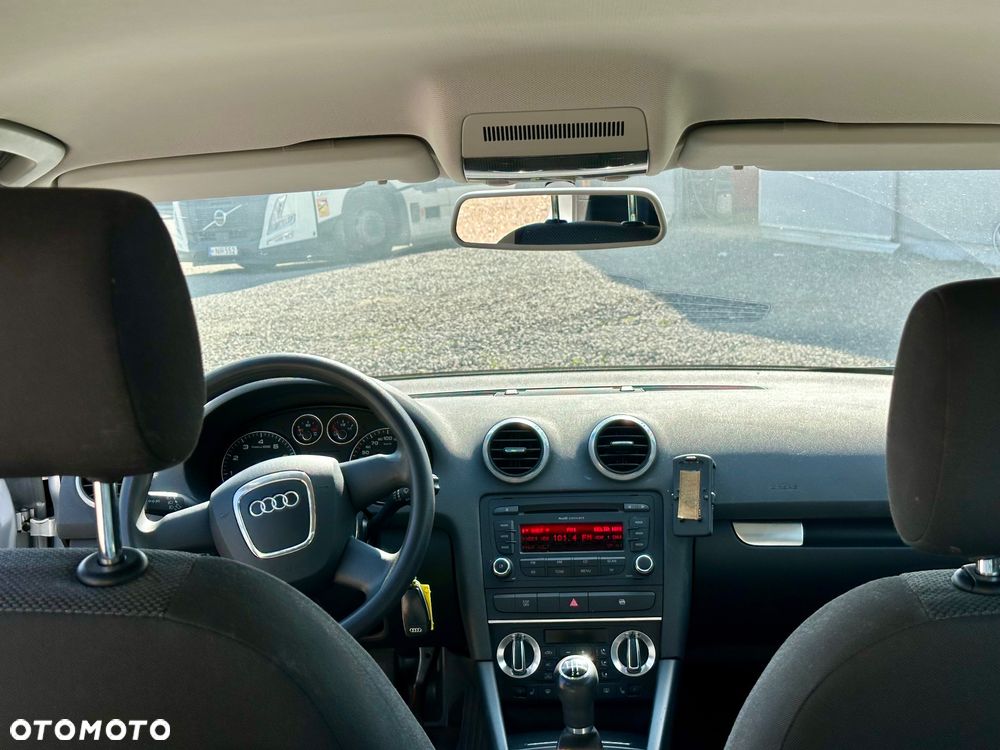 Audi A3 ver-1-6-ambition - 15