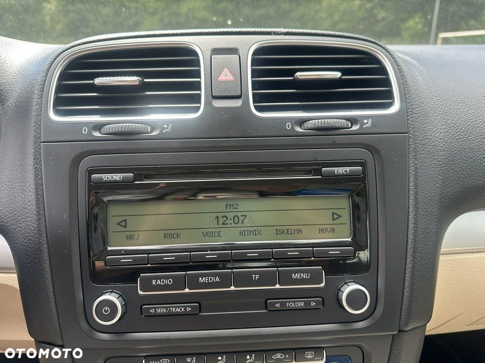 Volkswagen Golf - 15