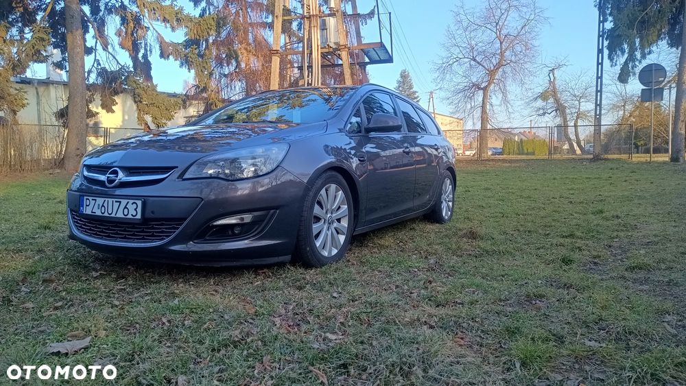 Opel Astra 1.6 CDTI Sport - 1