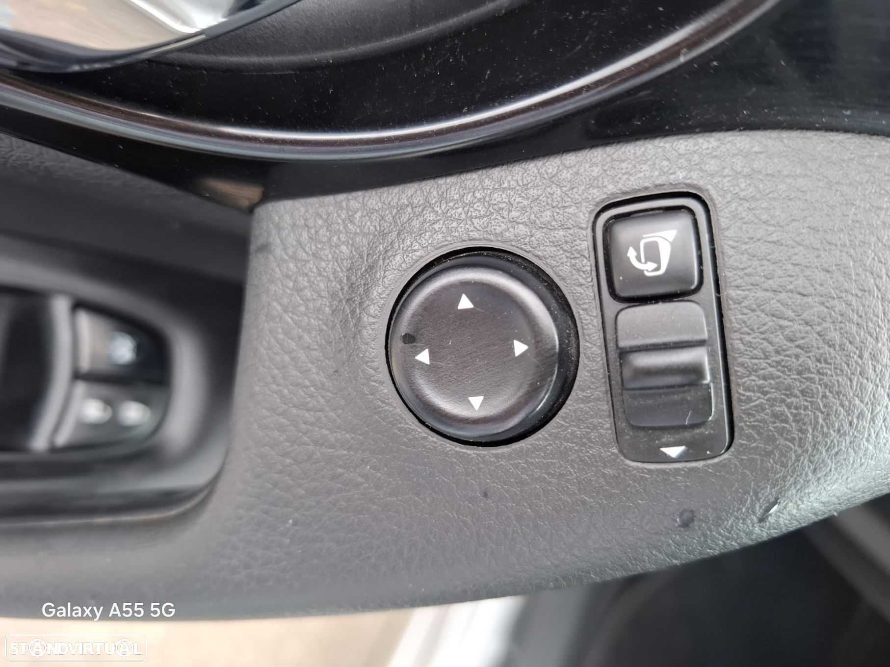Nissan Qashqai 1.5 dCi N-Connecta 18 - 31