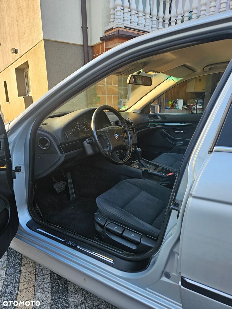 BMW Seria 5 - 15