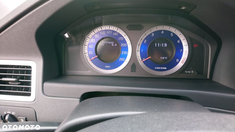 Volvo V70 - 9