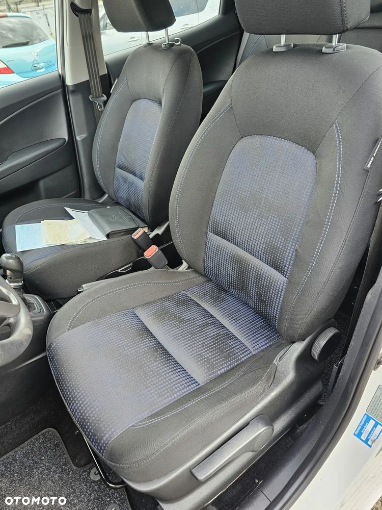 Hyundai ix20 - 13