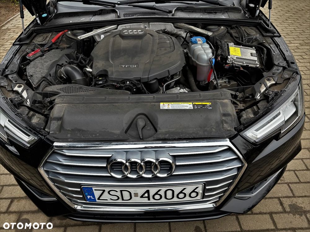 Audi A4 Limousine 40 TFSI design - 14