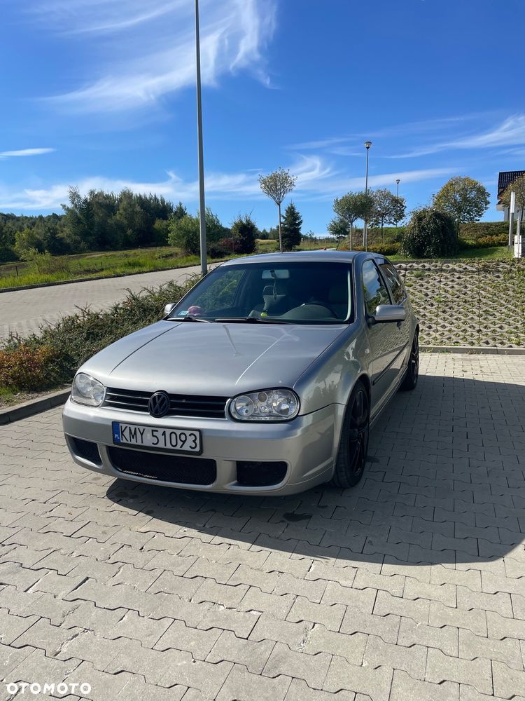 Volkswagen Golf - 3