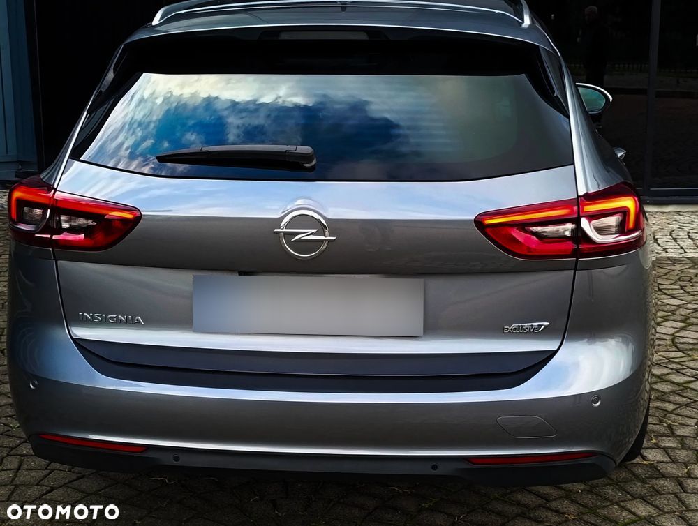 Opel Insignia Sports Tourer 2.0 Diesel 4x4 Ultimate Exclusive - 5