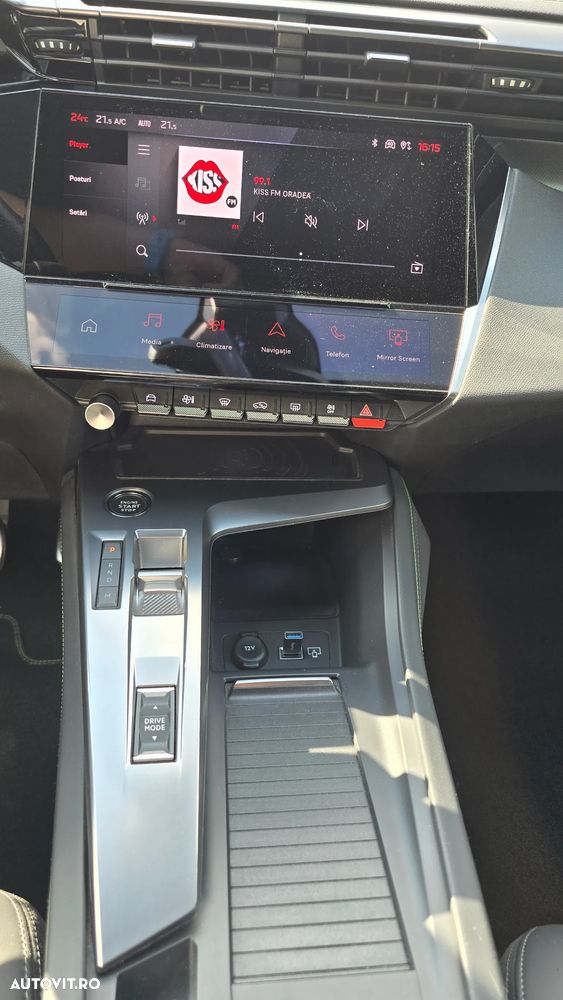 Peugeot 308 1.2 L PureTech Turbo S&S EAT8 Active - 4