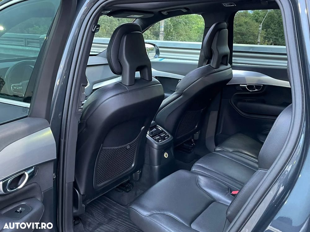 Volvo XC 90 T8 Twin Engine AWD Momentum - 13