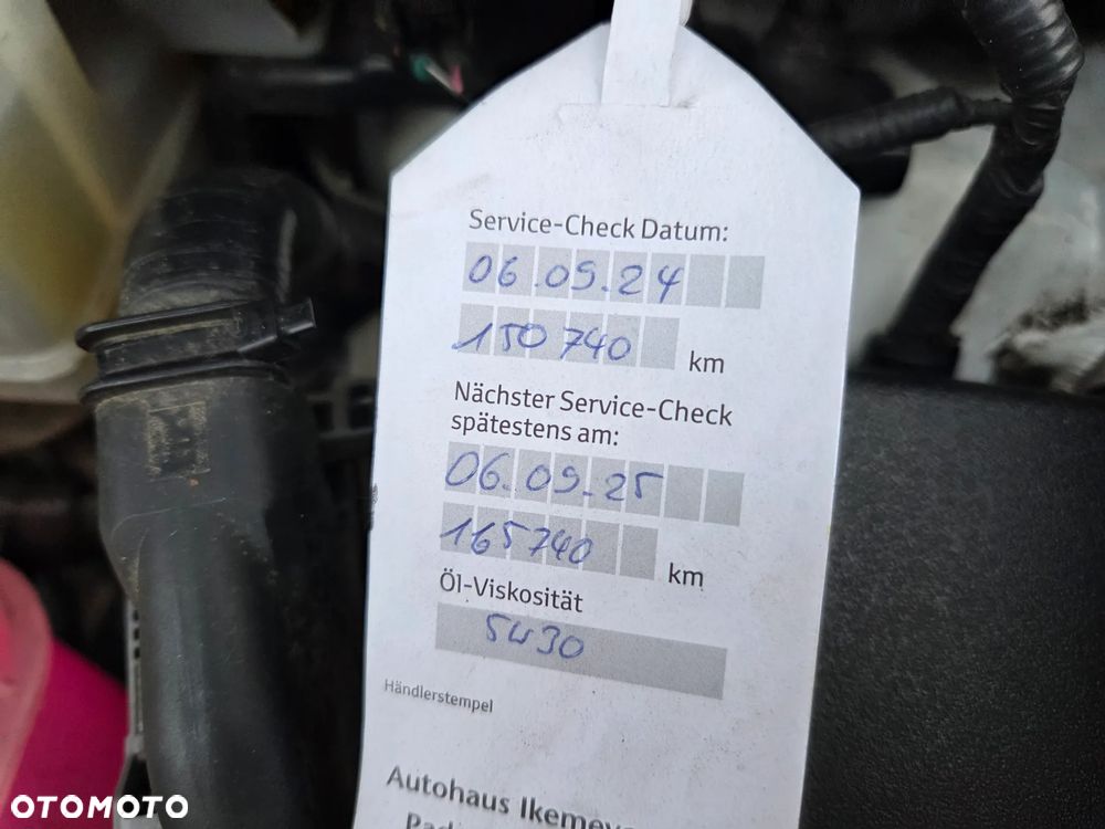 Toyota Prius (Hybrid) Executive - 16