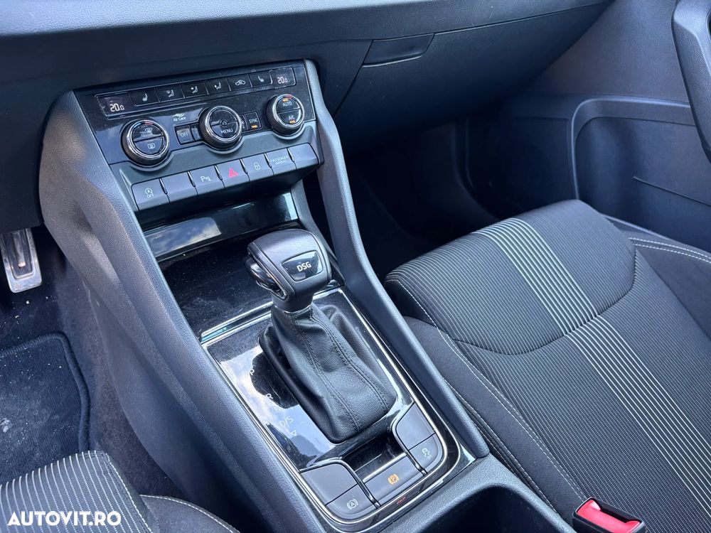Skoda Karoq 1.0 TSI DSG Style - 24